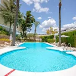 Hotel Genteel Aloha Gardens *
