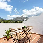 Genteel Aloha Gardens * Marbella
